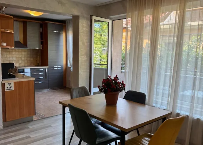 Parchevich 31 Center - 24h Self Check-in Sofía